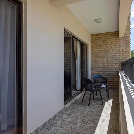 Marjaan Apartments Mombasa Extérieur photo
